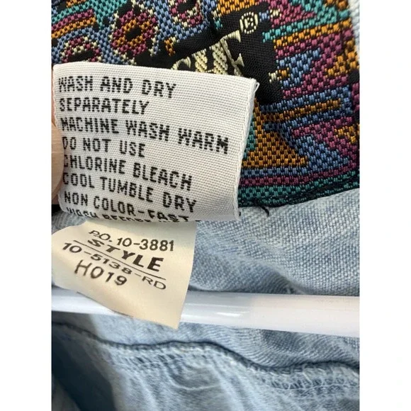 Jordache Vintage NWT Light Wash Denim Button Down Shirt 90's Western Size Small - Picture 6 of 9